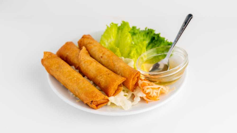 Imperial Rolls (3 Pieces)