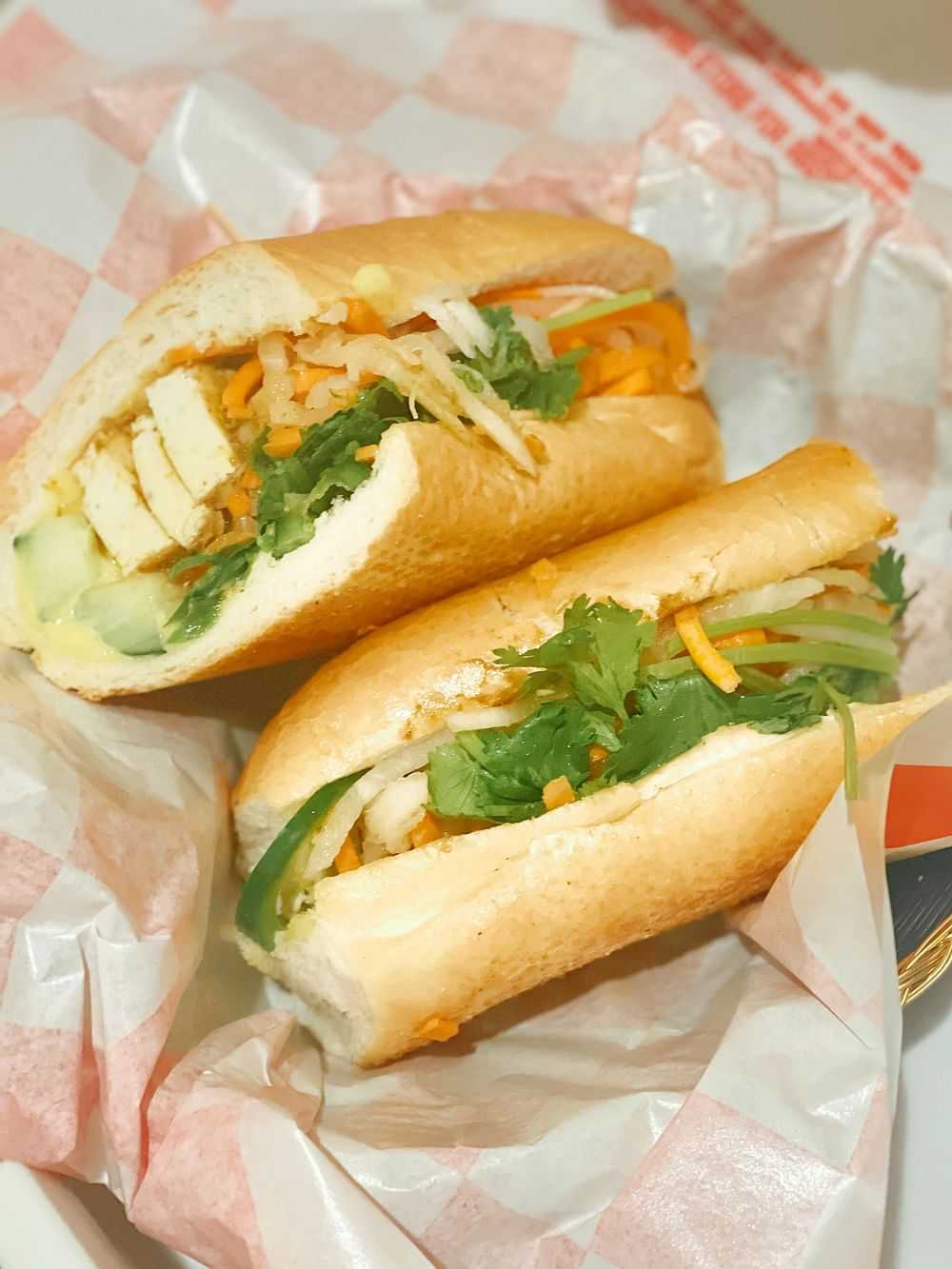 Vegetarian sandwich